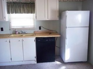 4004 N 127th Plz, Omaha, NE 68164