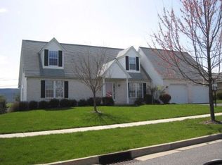 138 Waypoint Cir, State College, PA 16801