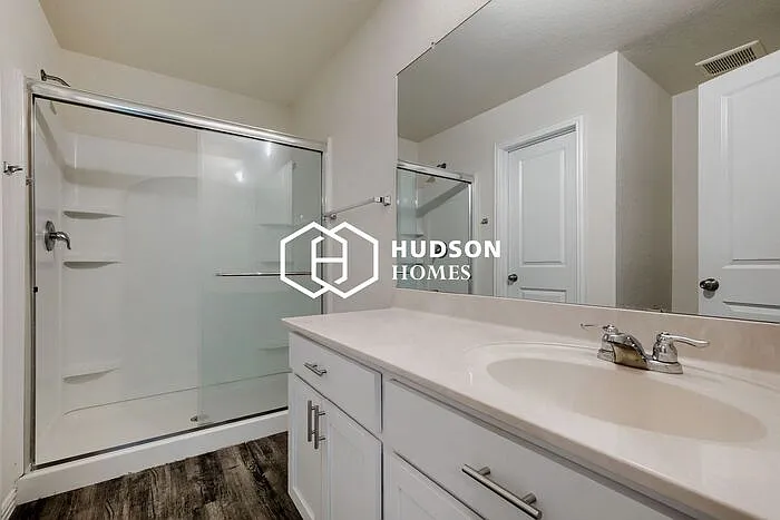 2430 Bermuda Dr — Photo 12