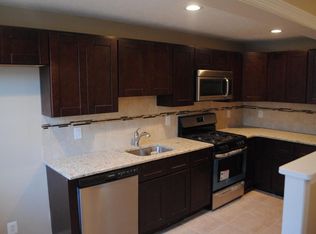 230 Rively Ave, Glenolden, PA 19036