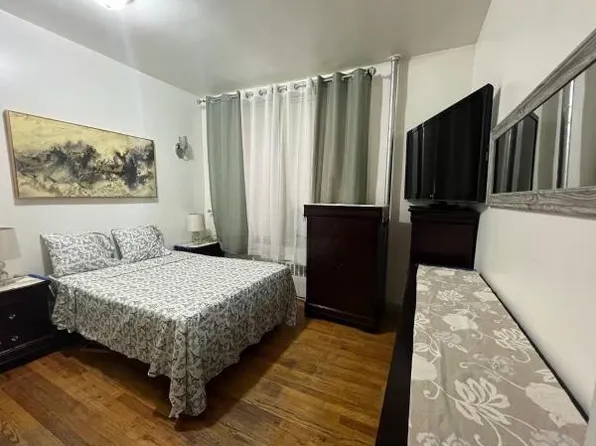 (undisclosed Address), Bronx, NY 10456