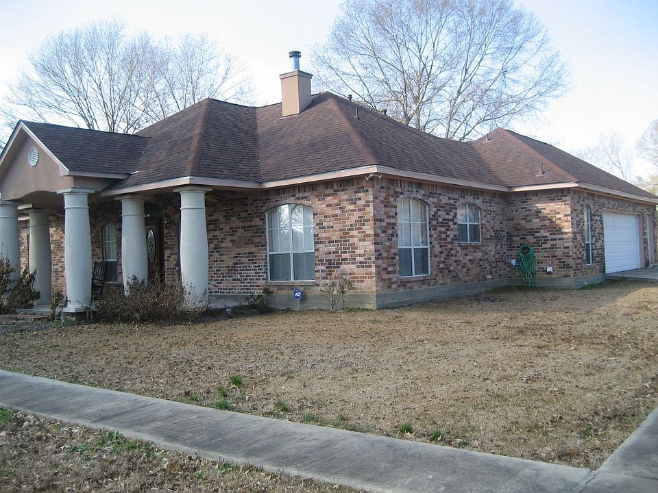2nd image of 1486 Cordoba Dr