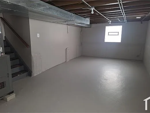 9636 S Crandon Ave — Photo 6