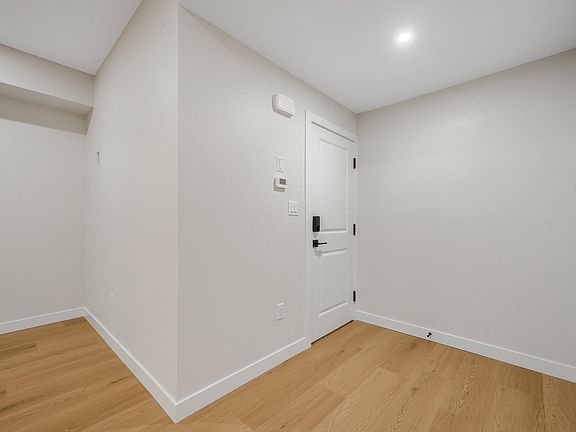 4th image of 11615 111th Ave NW #Bm