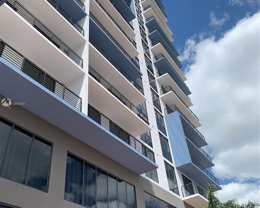 1st image of 5350 NW 84th Ave #910