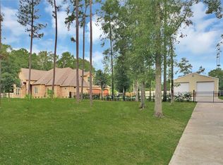 815 Carriage View Ln, Huffman, TX 77336