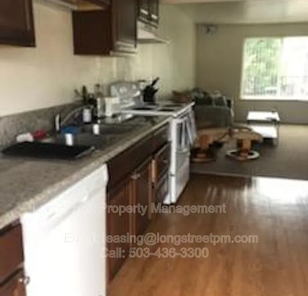 644 SW 7th St #3 — Photo 11