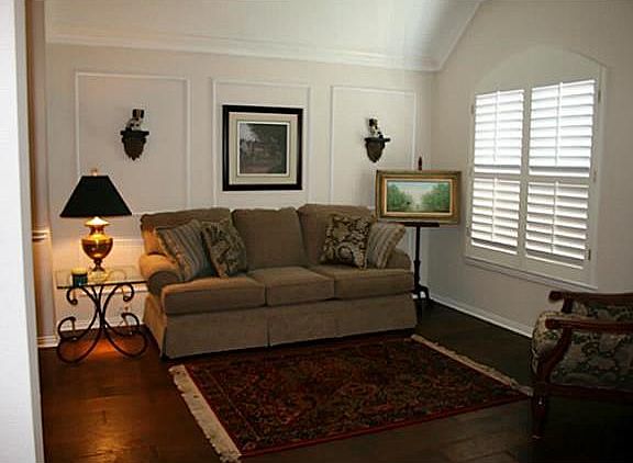 2nd image of 465 Vista Noche Dr