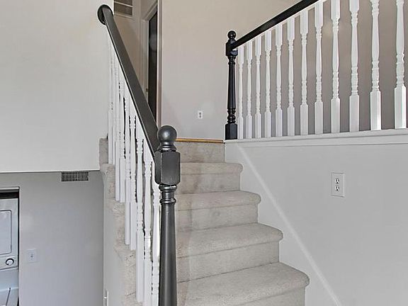 4th image of 13875 Langstone Dr