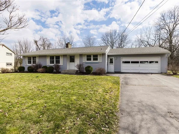 316 Southfield Dr, Fayetteville, NY 13066