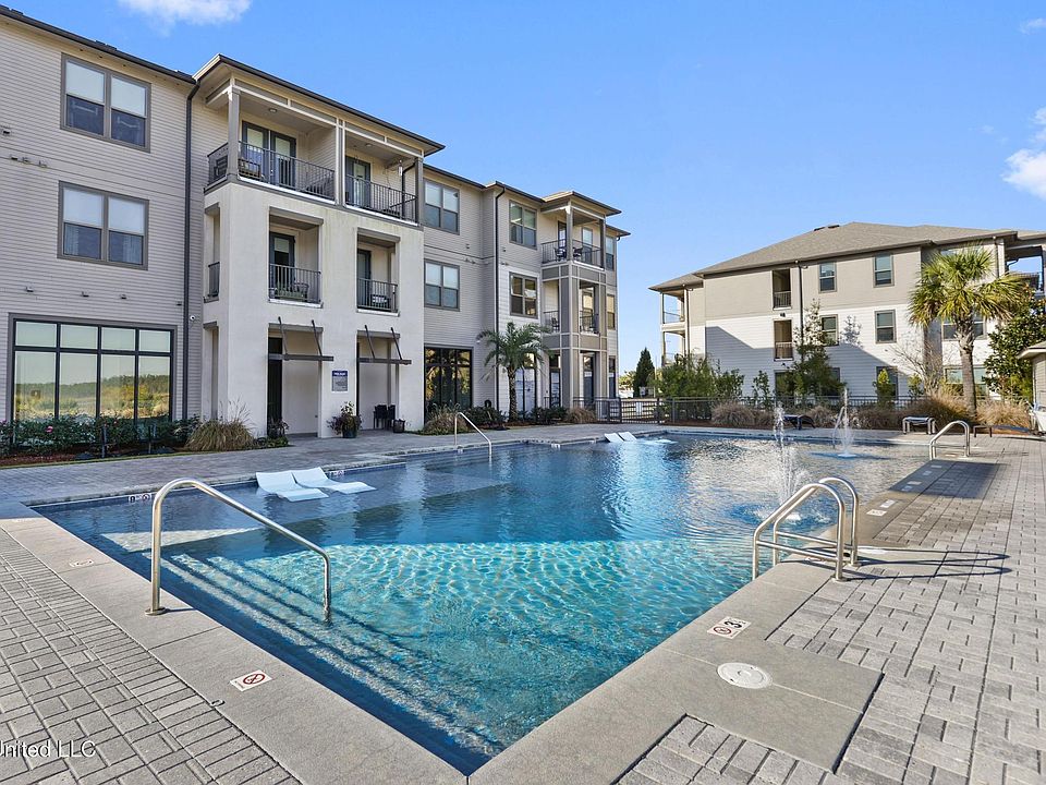 1st image of 2501 Bienville Blvd #137