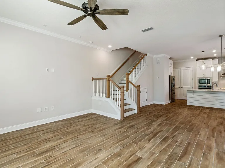 247 Beech St — Photo 11