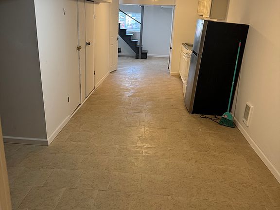 2nd image of 1031 E Tioga St #Basement