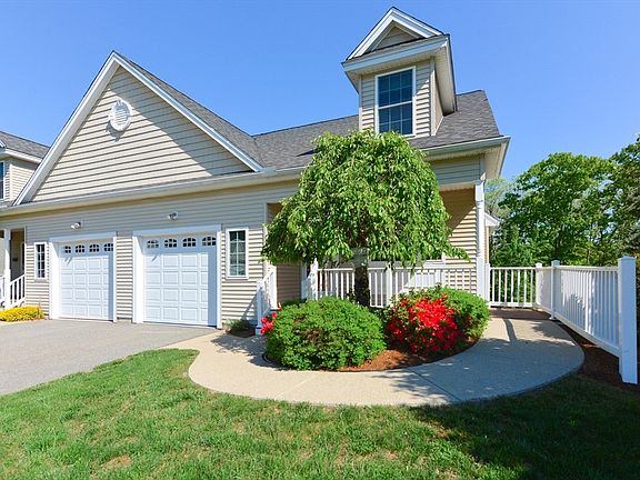 2nd image of 69 Grey Wolf Dr Unit 69