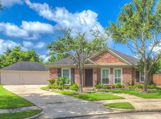 1307 Lake Edinburg Ct, Richmond, TX 77406