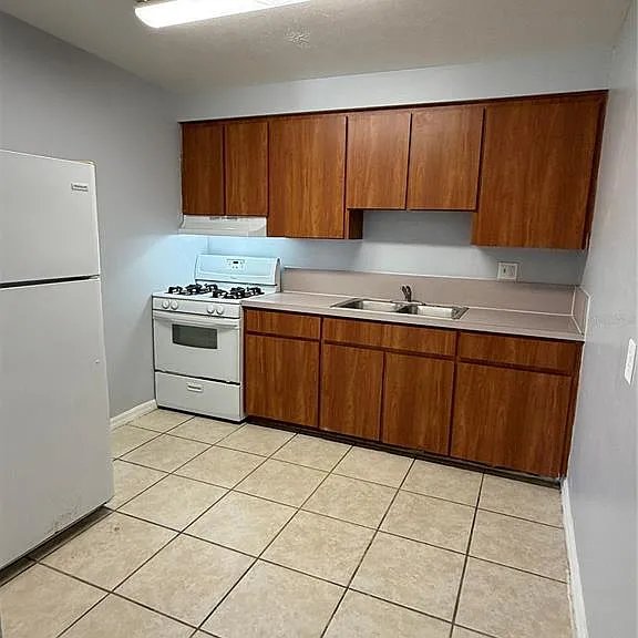 2602 Trinity Cir NW #B — Photo 6