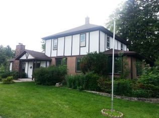 W2249 Walvoord Rd, Oostburg, WI 53070