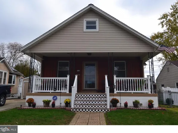 46 Knight Ave, Clementon, NJ 08021
