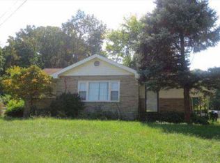 1206 Robinhood Rd, Greeneville, TN 37745