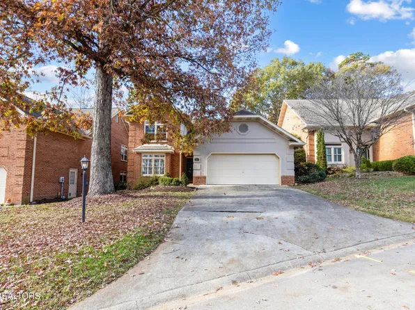 921 Heather Way, Knoxville, TN 37919