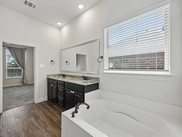 3532 Cimarron River Dr — Photo 10