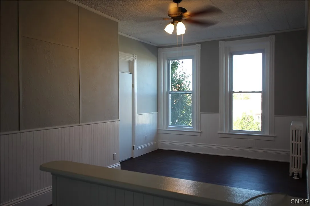 2 bed, 1.0 bath, 800 sqft, $1,100 — Photo 2