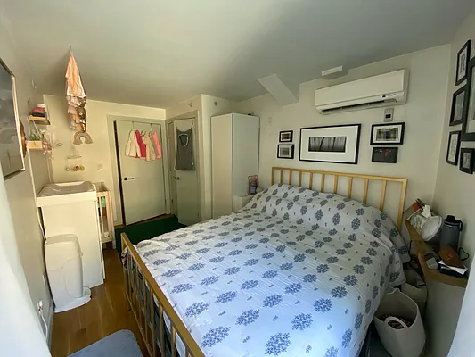 Rented by EXR | media 5