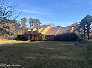 337 J C Prestage Rd, Pelahatchie, MS 39145