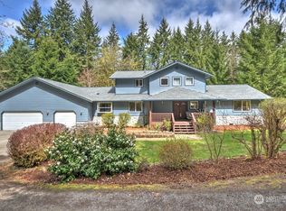 9526 Springer Lake Ln SE, Olympia, WA 98501