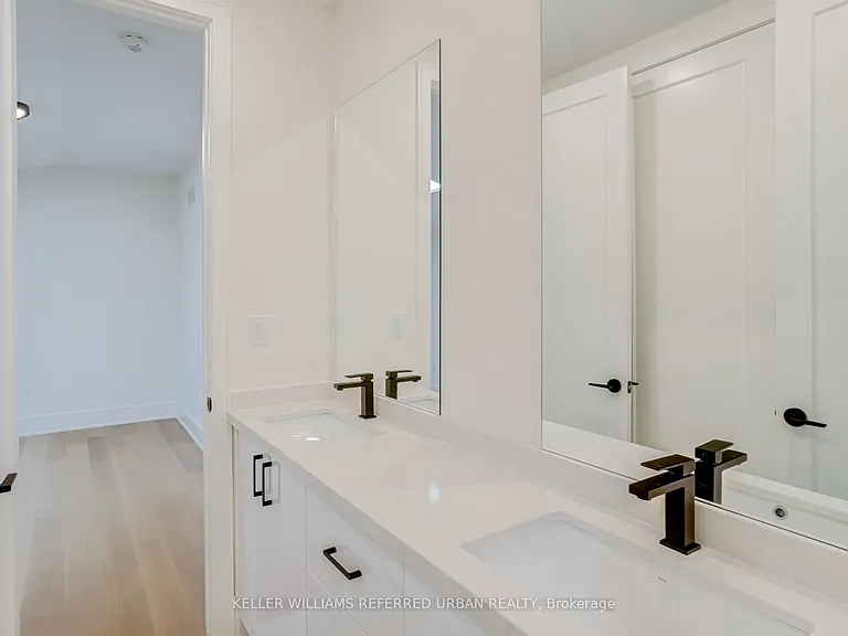 37 Wesley Ave — Photo 33