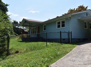 356 Windy Gap Rd, Franklin, NC 28734