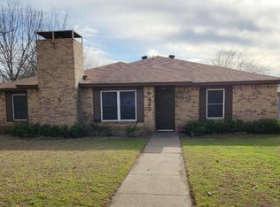 7322 Bayberry Ln, Dallas, TX 75249