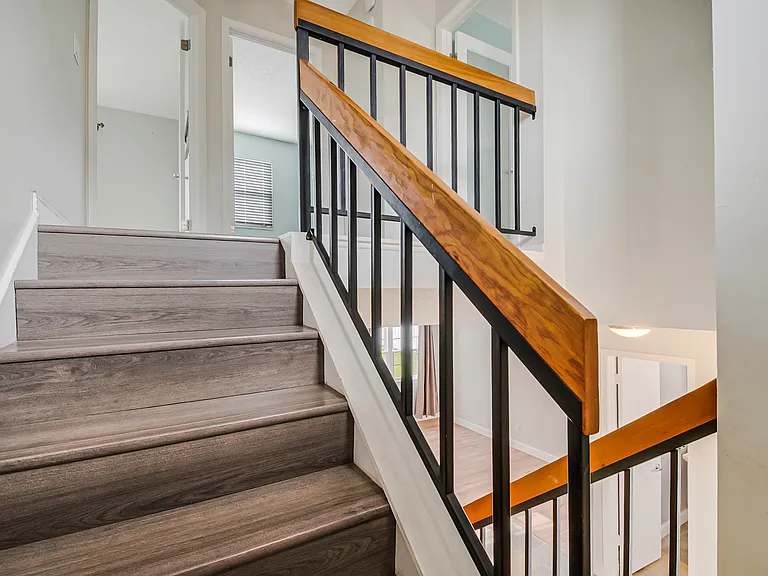 1025 Wentworth Ct — Photo 15