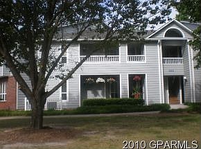 1st image of 107 B Breezewood Dr