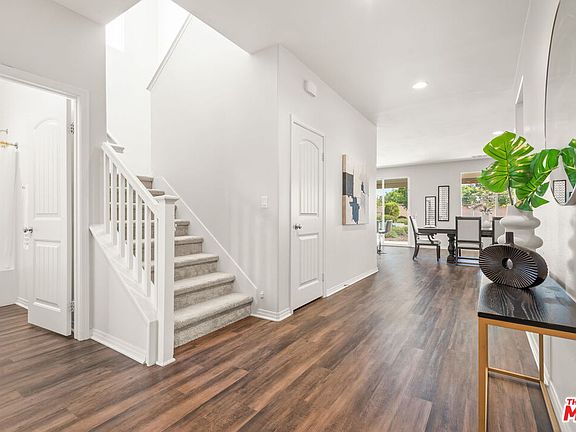 4th image of 24960 Sagebush Ln