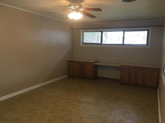 5th image of 158 Bucks Ln