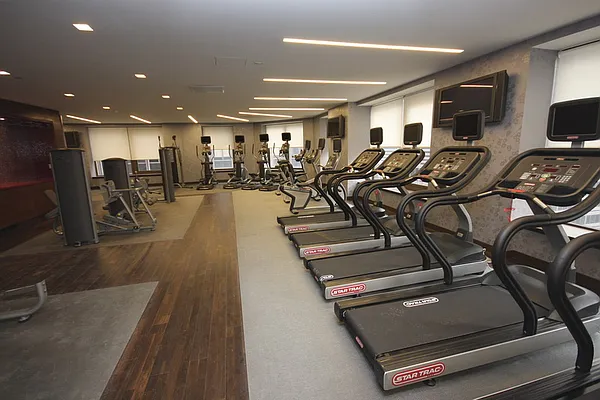 Sold by A & I Broadway | media 10