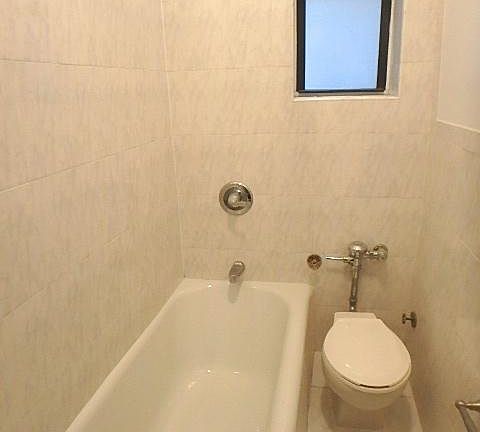 3rd image of 4816 46th St #3B