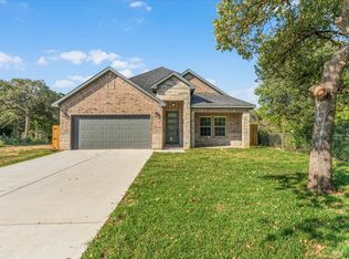 4419 Martin St, Fort Worth, TX 76119