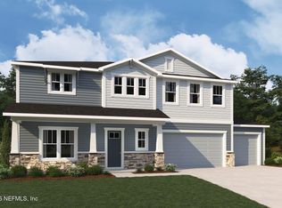 385 Sir Barton Dr, Saint Johns, FL 32259