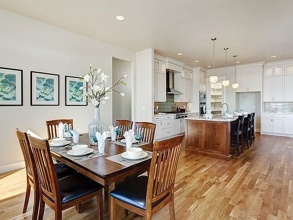 5th image of 969 N Arena Way