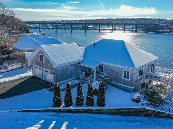 7 Sea Breeze Lane, Belfast, ME 04915