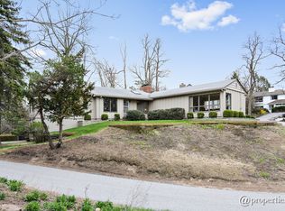 15 Ridge Dr, Dune Acres, IN 46304