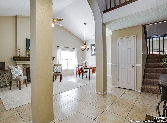 3rd image of 3334 Le Blanc St