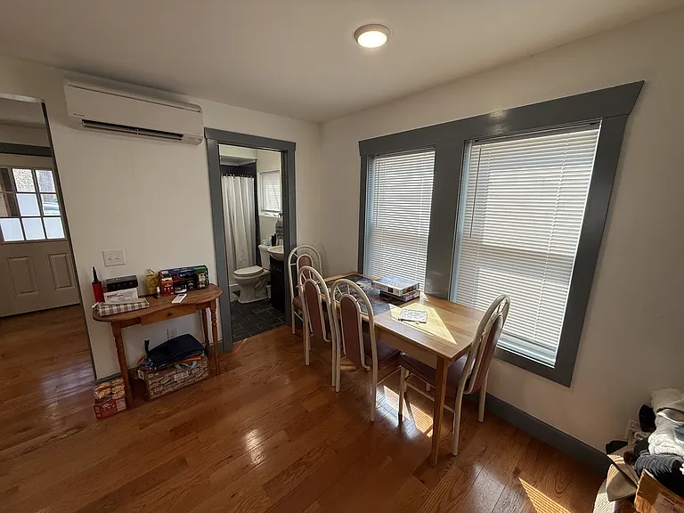 413 S Aurora St #1 — Photo 7