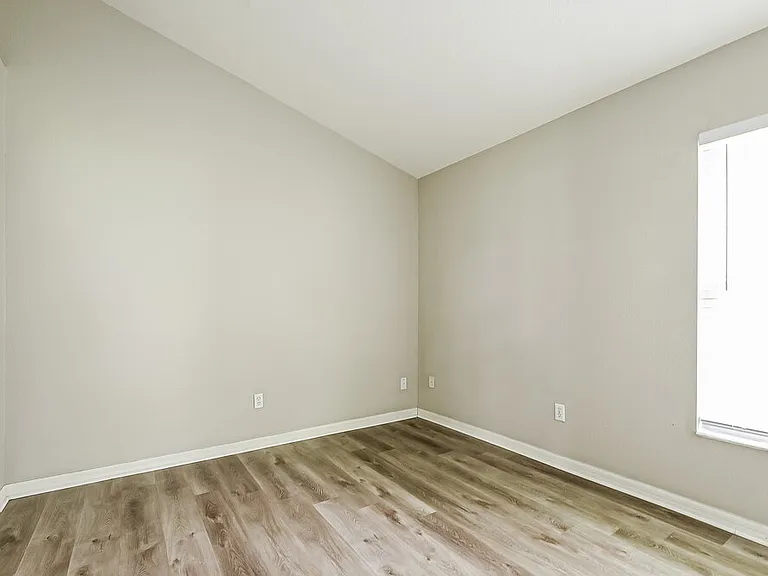 23 Patmore Ash Way — Photo 10