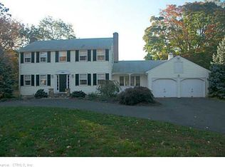 544 Ridge Rd, Orange, CT 06477