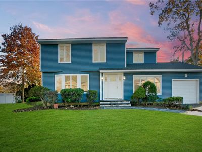 4 Carto Circle, Deer Park, NY, 11729