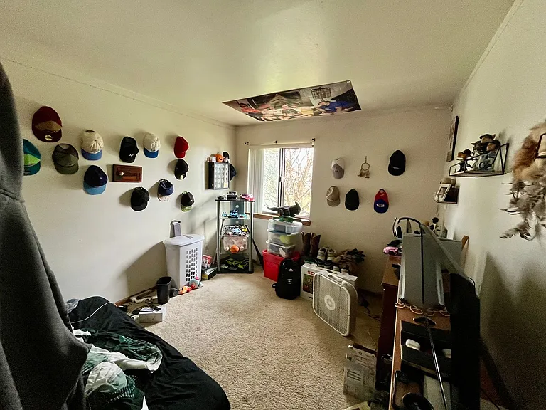 N114W15846 Sylvan Cir — Photo 37