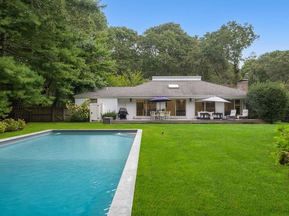 Property image - 9 Sulky Cir, East Hampton, NY 11937